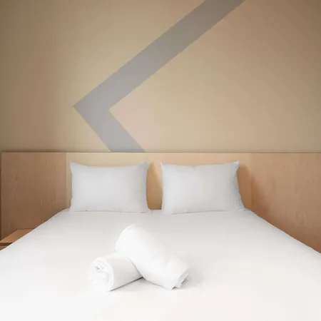 Ibis Budget Centrum Hotel *