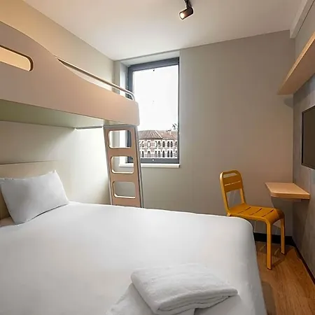 Ibis Budget Centrum * Löwen
