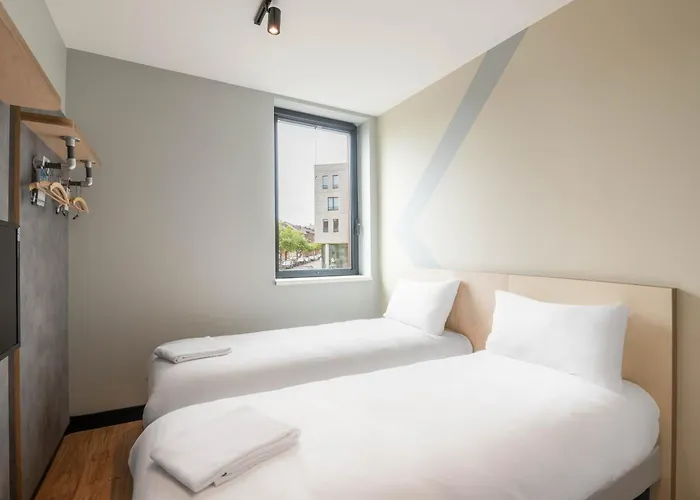 فندق Ibis Budget Centrum لوفين